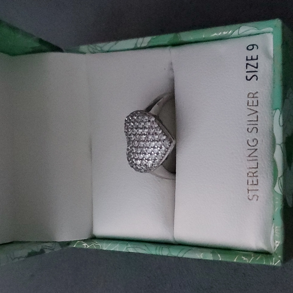 Mia Sarine Sterling Silver heart ❤ ring